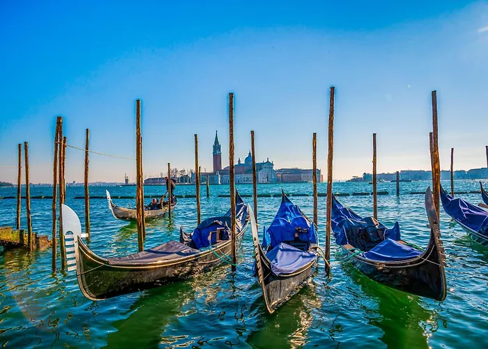 With Pool In 53920 Bibione